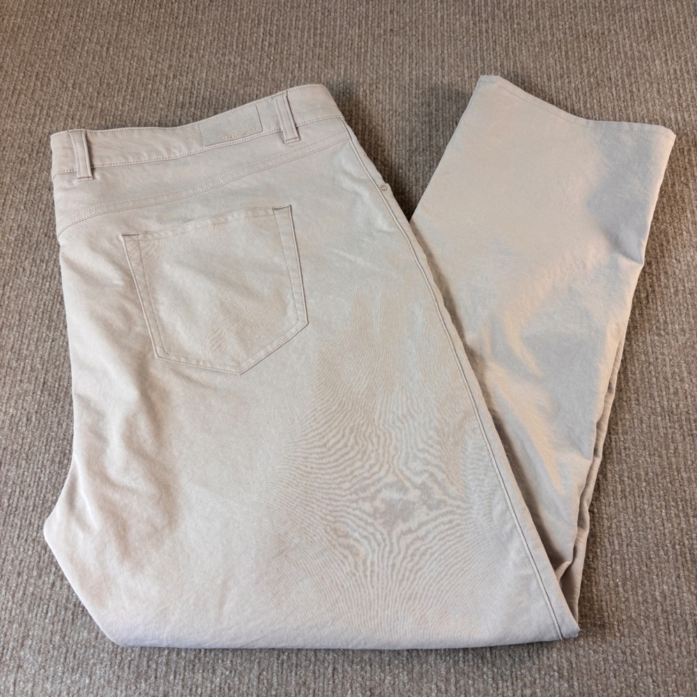 Peter Millar eb66 Classic Fit Pants Mens 42x30 Tan Khaki Stretch Performance